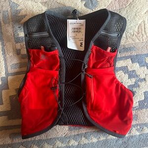 Salomon Active Skin 8